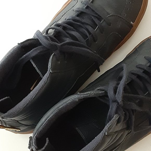 VAN's dark blue leather boot with gum sole - MENS's size 9 1/2 women's s… - Picture 5 of 9